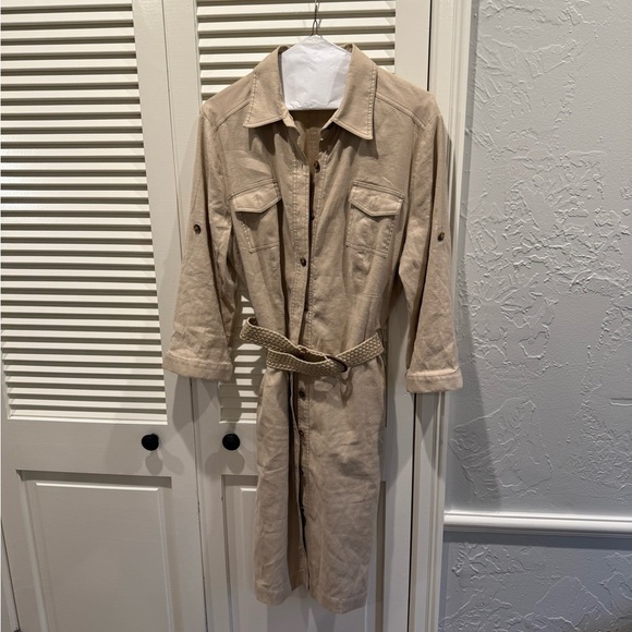 Tahari linen blend safari style  Button-Up Belted Dress - Picture 1 of 9